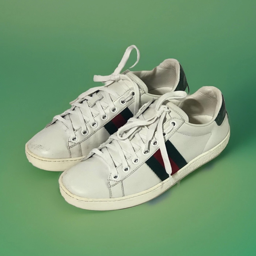 Gucci Ace Sneaker Low Top White Green Red 387993